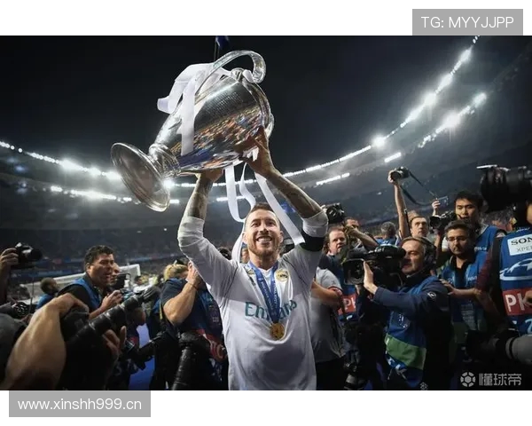 尼科·帕斯接近回归皇马 面临留队或转会两难抉择